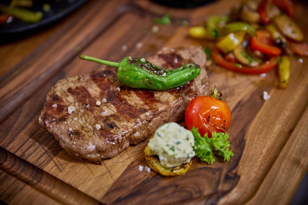 Hotel Restaurant Wuerzig In Ürzig Εξωτερικό φωτογραφία