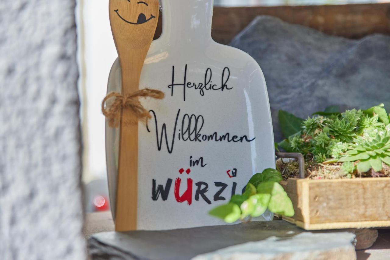 Hotel Restaurant Wuerzig In Ürzig Εξωτερικό φωτογραφία